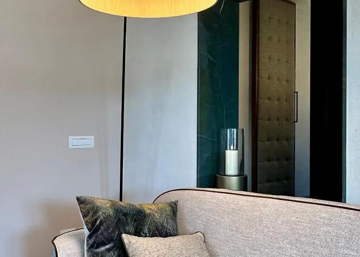 Villareja - Panorama Penthouse Mit Blick Auf Dolomiten 博尔扎诺